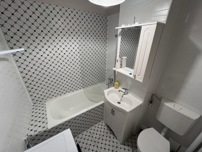 Jean Louis Calderon, apartament 2 camere, prima inchiriere, totul nou, zona Teatrul National